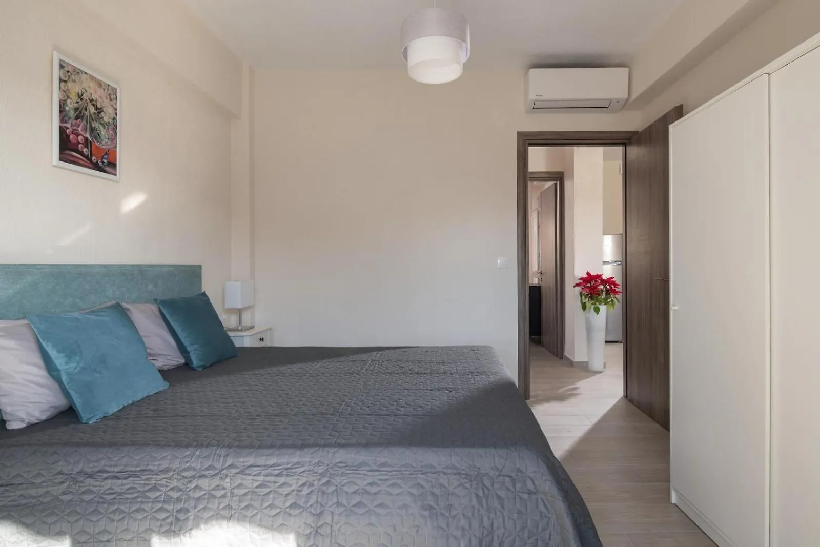 Sunny Point Apartments Nikiti