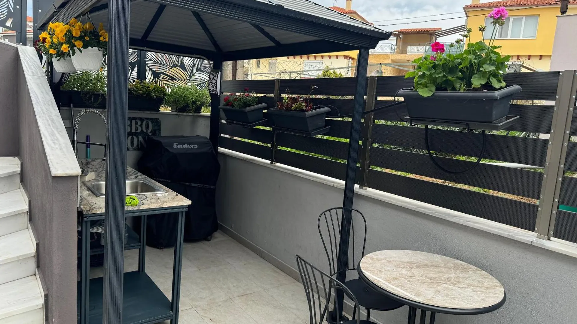 Sunny Point Apartments Nikiti  ニキティ
