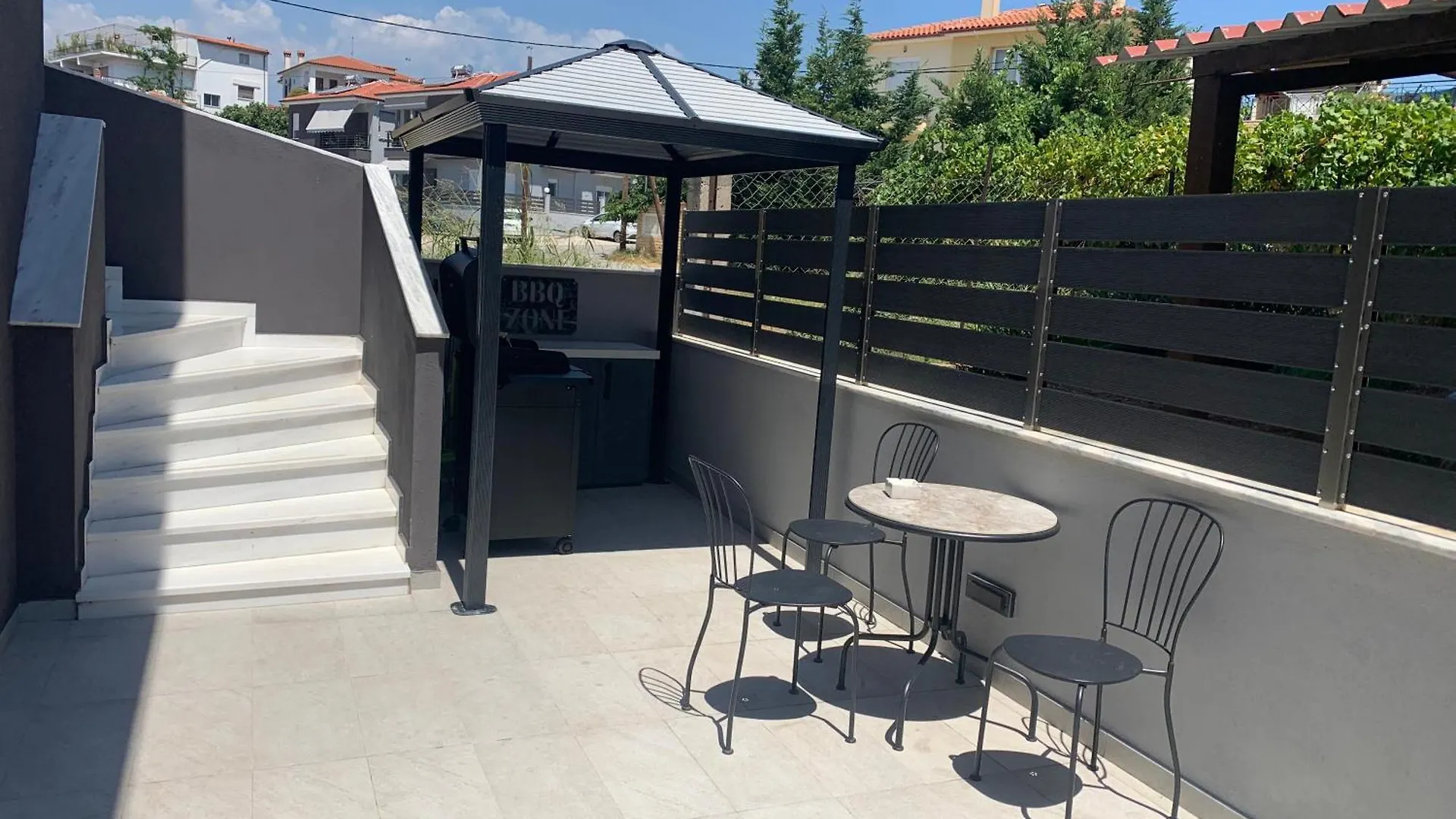 Sunny Point Apartments Nikiti