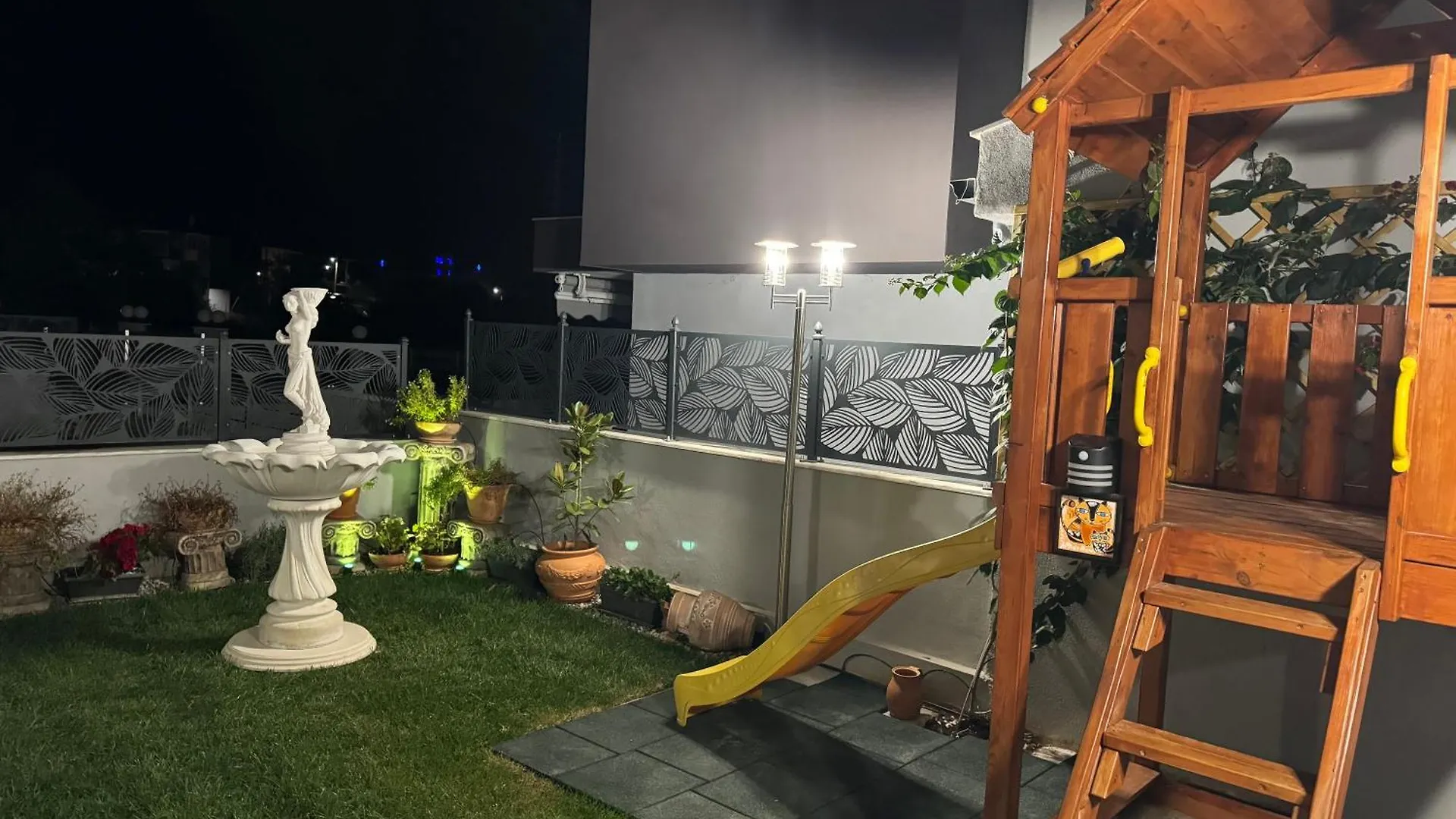 Sunny Point Apartments Nikiti